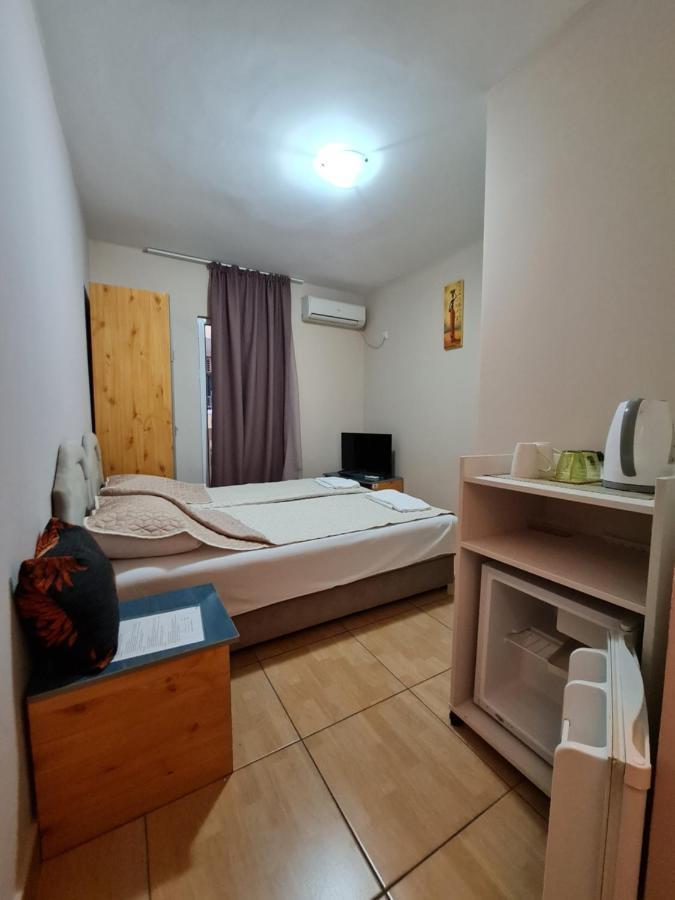 Hibiscus Guest House Budva Exterior photo