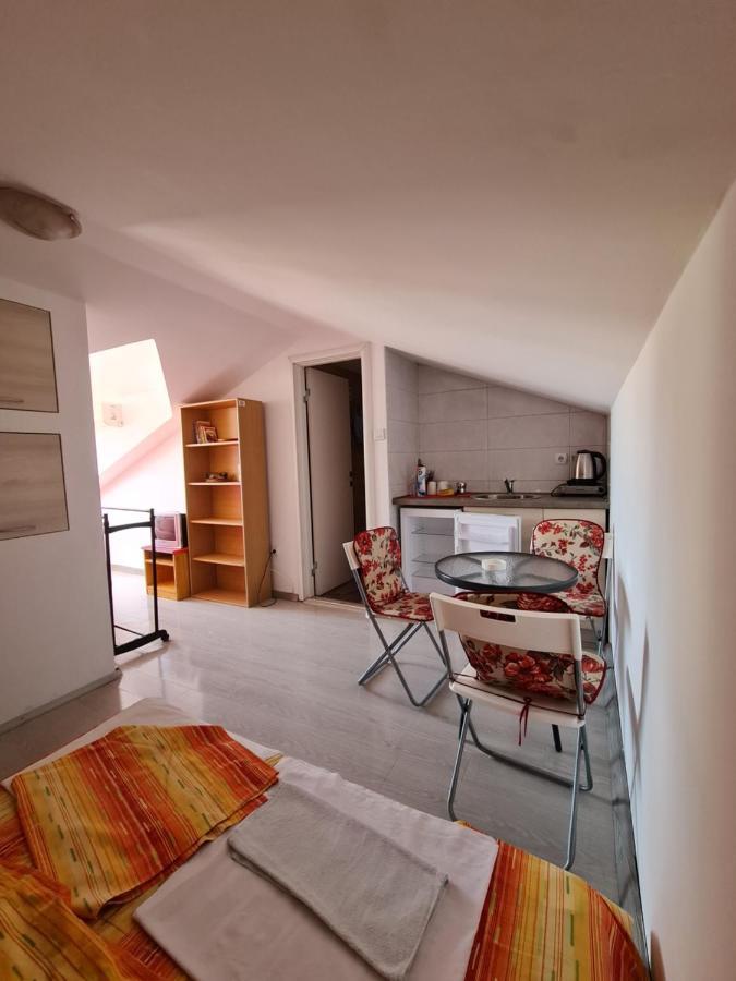Hibiscus Guest House Budva Exterior photo